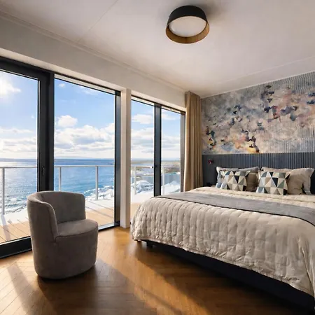 Appartamento Waterfront Luxury With Sauna Terrace And Parking *