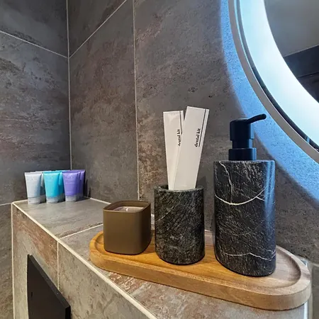 Apartament Waterfront Luxury With Sauna Terrace And Parking *