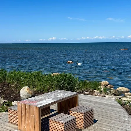 Waterfront Luxury With Sauna Terrace And Parking Apartament