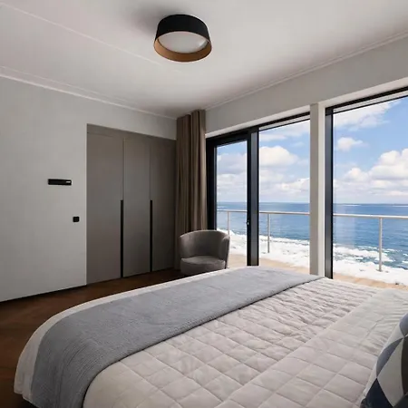 Апартаменты Waterfront Luxury With Sauna Terrace And Parking Таллин
