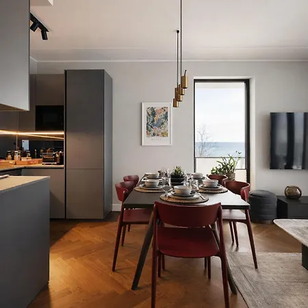 Апартаменты Waterfront Luxury With Sauna Terrace And Parking
