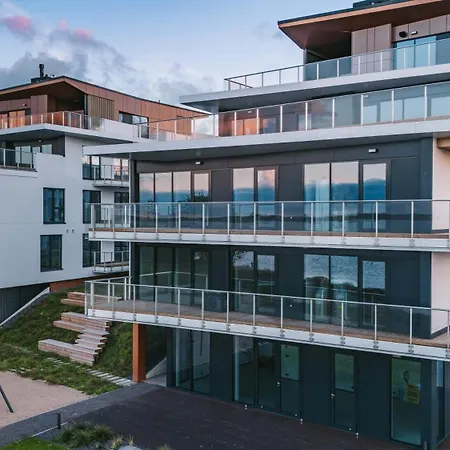 Waterfront Luxury With Sauna Terrace And Parking Апартаменты *